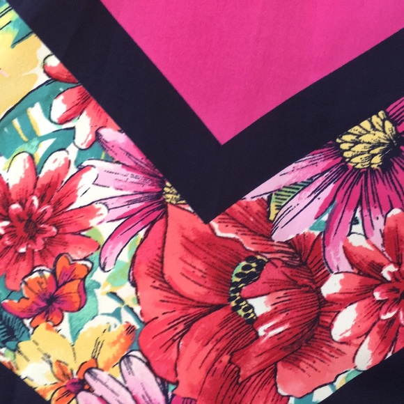 NWT Muse flowy floral sleeveless dress - Picture 5 of 7